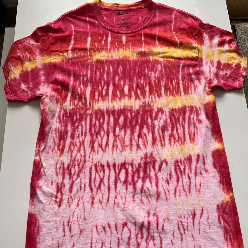 Wave tie dye T-shirt